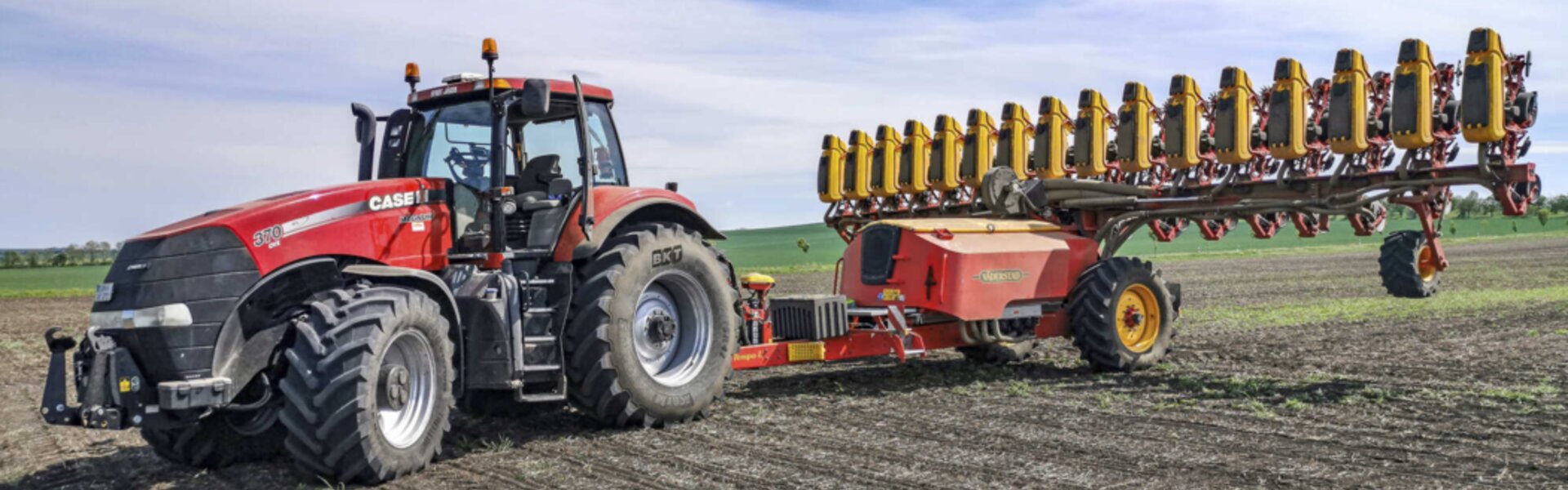 Steyr zeigt seinen Hybrid Traktor auf der Agritechnica 2023