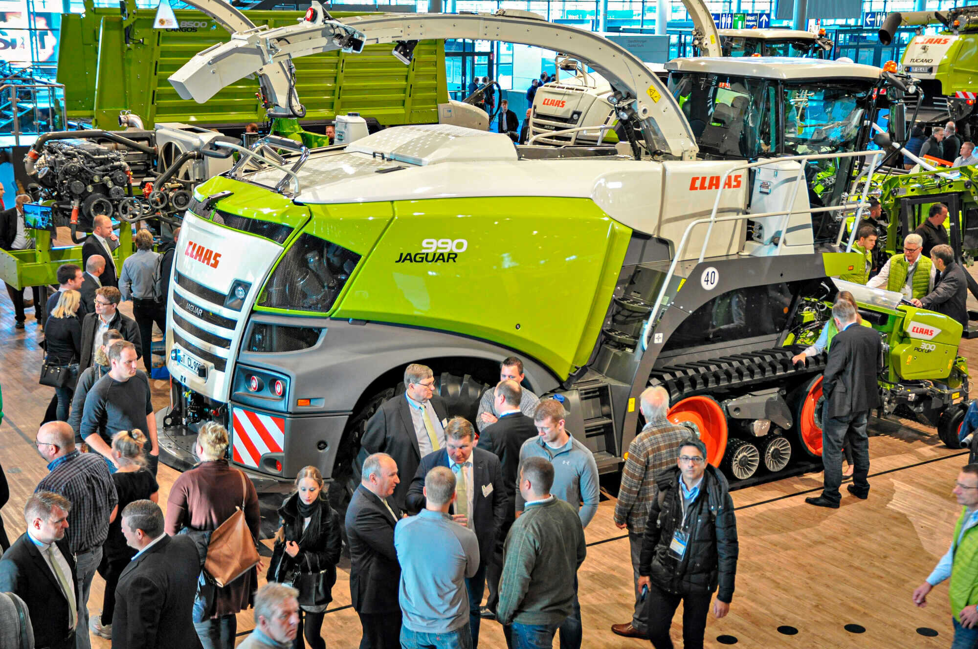 Agritechnica 2022 Findet Nicht Statt - LAND & FORST 50-2021