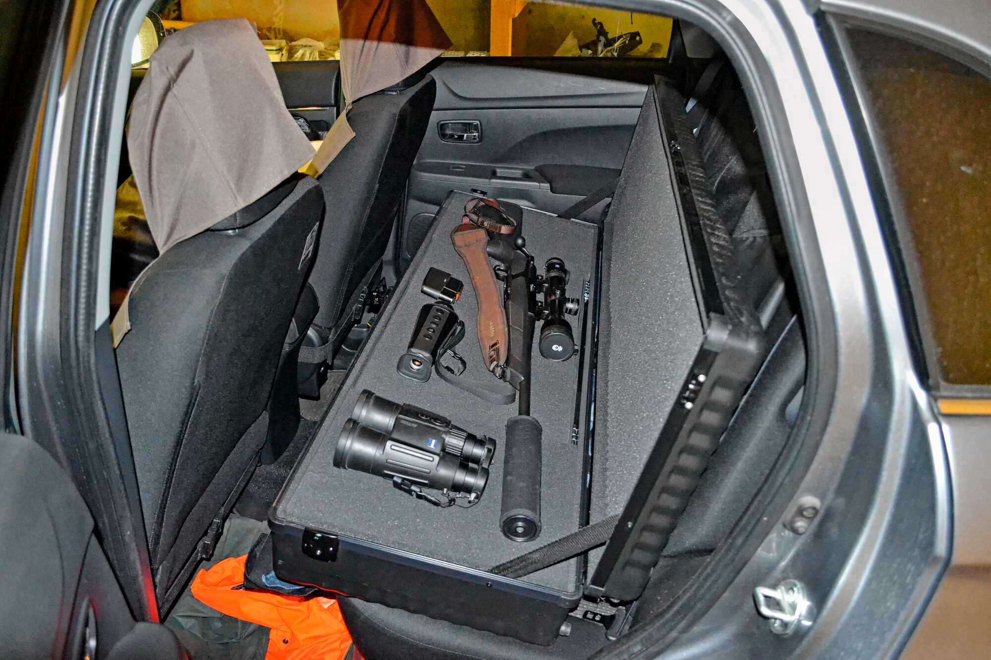 Waffenkoffer mit Isofix-Halterung - Sicherer Transport der Waffe